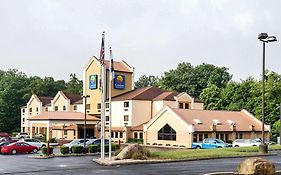 Comfort Inn & Suites Lavale Cumberland